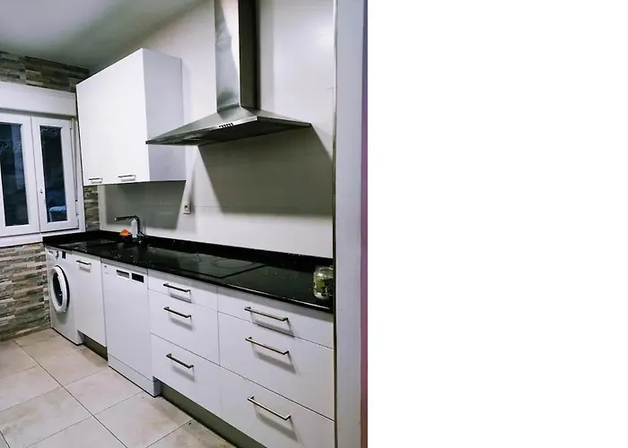 Habitacion En Apartamento Con Zonas Comunes Compartida Mg